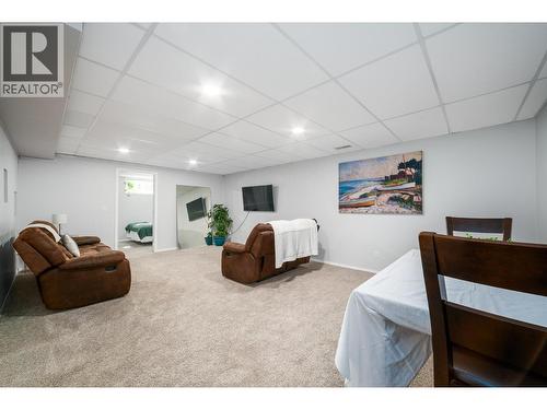 110 Wyndham Crescent, Kelowna, BC - Indoor