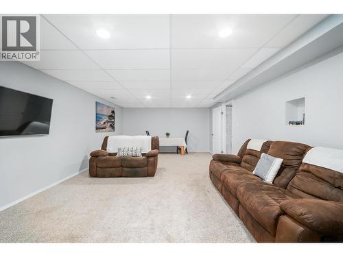 110 Wyndham Crescent, Kelowna, BC - Indoor
