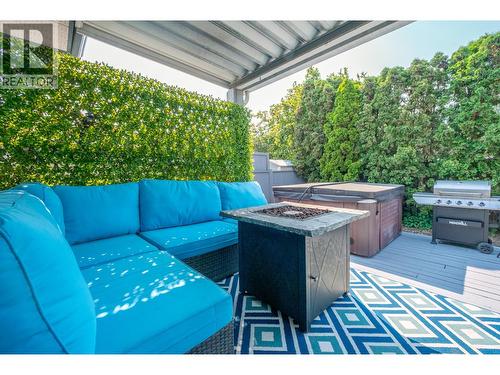 110 Wyndham Crescent, Kelowna, BC - Outdoor With Deck Patio Veranda