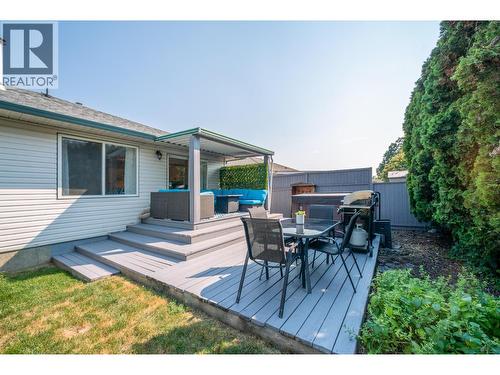 110 Wyndham Crescent, Kelowna, BC - Outdoor With Deck Patio Veranda