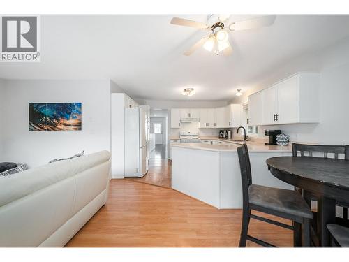 110 Wyndham Crescent, Kelowna, BC - Indoor