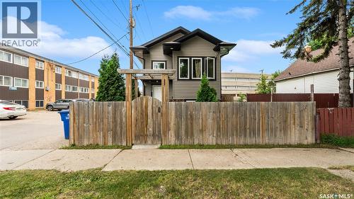 110 S Avenue S, Saskatoon, SK - Outdoor