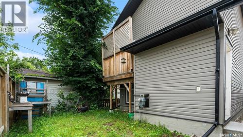 110 S Avenue S, Saskatoon, SK - Outdoor With Exterior
