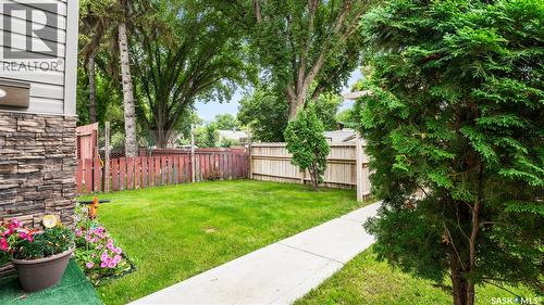 110 S Avenue S, Saskatoon, SK - Outdoor