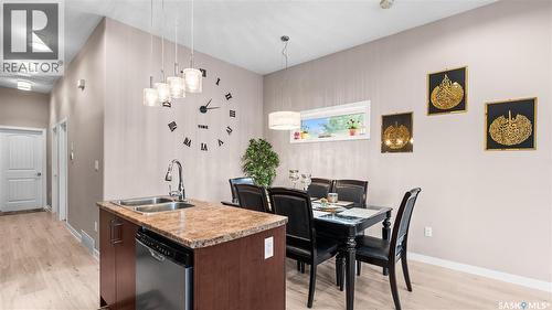110 S Avenue S, Saskatoon, SK - Indoor