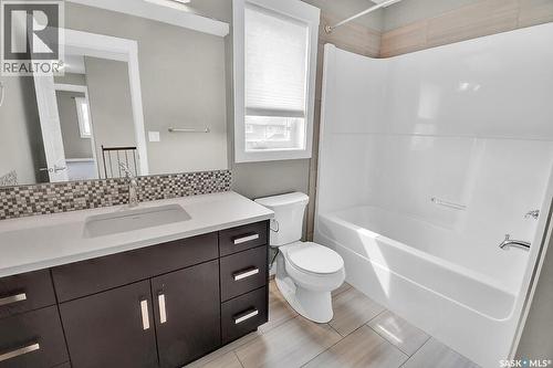524 Maple Crescent, Warman, SK - Indoor Photo Showing Bathroom