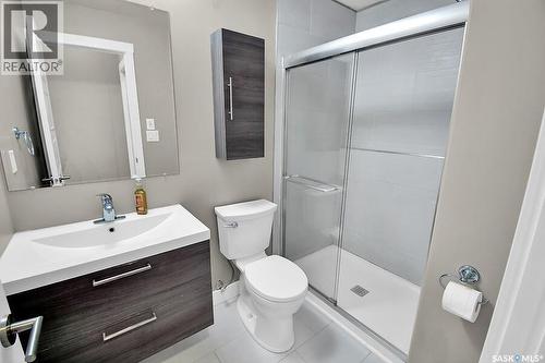 524 Maple Crescent, Warman, SK - Indoor Photo Showing Bathroom