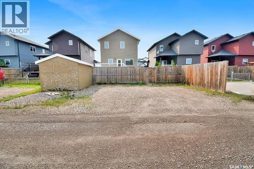 524 Maple Crescent, Warman, SK - Outdoor