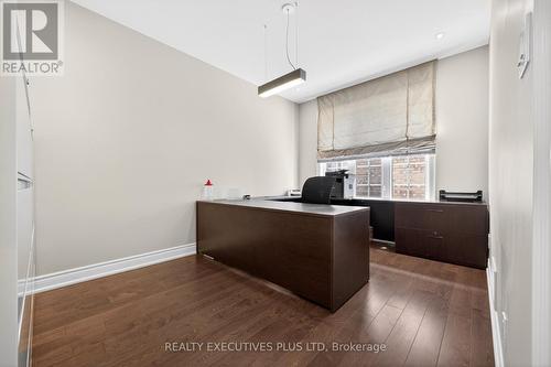 1 Sunset Way, Thorold, ON - Indoor Photo Showing Office