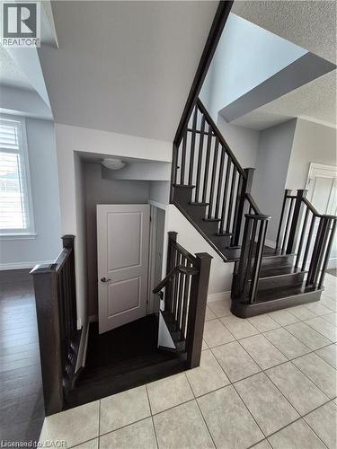 292 Rymal Road W, Hamilton, ON - Indoor Photo Showing Other Room