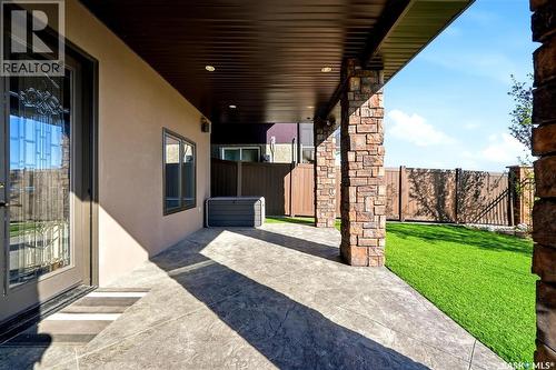 7502 Lilac Place, Regina, SK - Outdoor