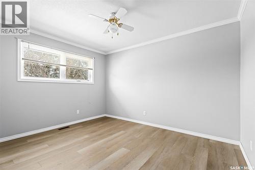 89 Daisy Crescent, Moose Jaw, SK - Indoor Photo Showing Other Room