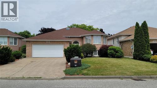 138 Hampton, Windsor, ON - Outdoor With Facade