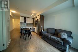 725 - 543 RICHMOND STREET W Toronto, ON M5V 0W9