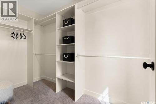 595 Cockcroft Court, Saskatoon, SK - Indoor