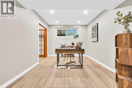 465 Greendale Drive, Windsor, ON - Indoor