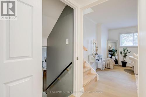 5171 Mulberry Drive, Burlington, ON - Indoor Photo Showing Other Room