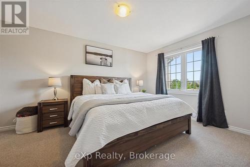 14 Sadler Street, Centre Wellington (Fergus), ON - Indoor Photo Showing Bedroom