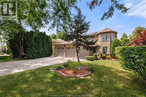 965 Greenpark, Windsor, ON - Outdoor