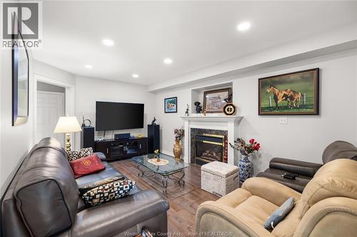 965 Greenpark, Windsor, ON - Indoor Photo Showing Living Room With Fireplace