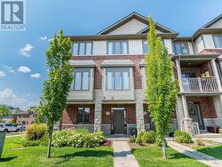279 SKINNER ROAD N Hamilton, ON L8B 1W5