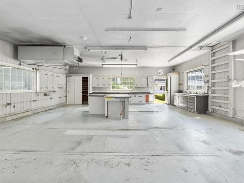 45 Longworth Avenue, Truro, NS - Indoor Photo Showing Garage