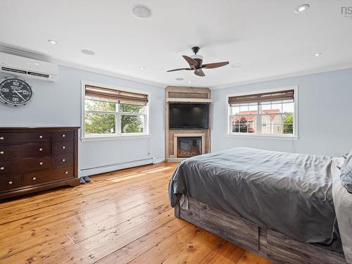 37 Pearl Drive, Colby, NS - Indoor Photo Showing Bedroom