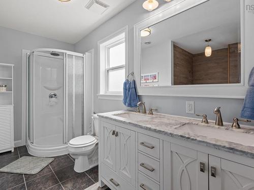 37 Pearl Drive, Colby, NS - Indoor Photo Showing Bathroom