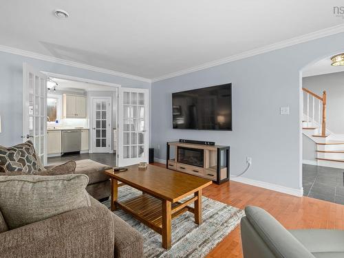 37 Pearl Drive, Colby, NS - Indoor Photo Showing Living Room