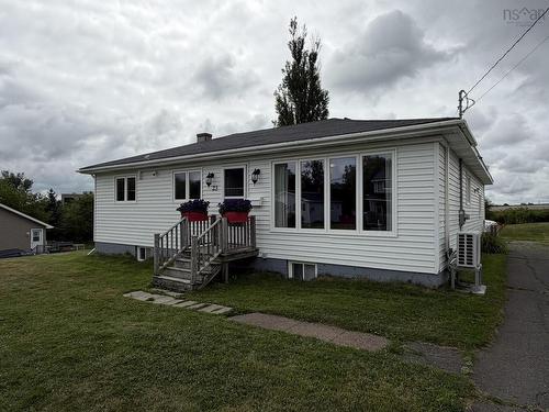 23 Marie Street  Stellarton, NS B0K 1S0