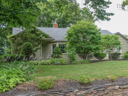 108 Marsters Avenue  Berwick, NS B0P 1E0