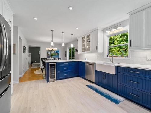 45 Canterbury Lane, Fall River, NS - Indoor Photo Showing Kitchen With Upgraded Kitchen