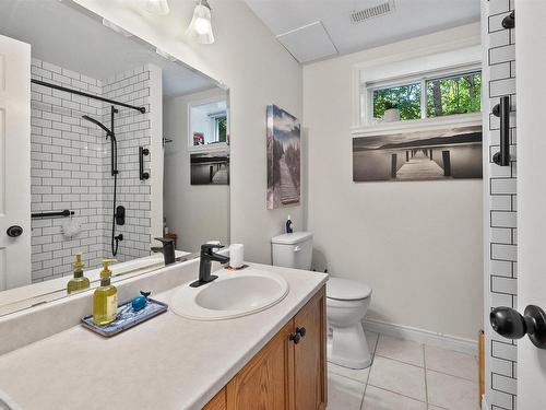 45 Canterbury Lane, Fall River, NS - Indoor Photo Showing Bathroom