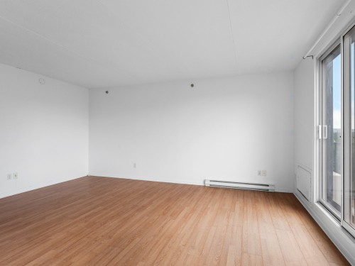 Living Room - 605-1750 Boul. Lévesque E., Laval (Duvernay), QC - Indoor Photo Showing Other Room