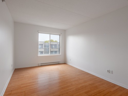 Bedroom - 605-1750 Boul. Lévesque E., Laval (Duvernay), QC - Indoor Photo Showing Other Room