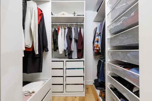 Penderie (Walk-in) - 711 Rue Des Cervidés, Sainte-Adèle, QC - Indoor With Storage