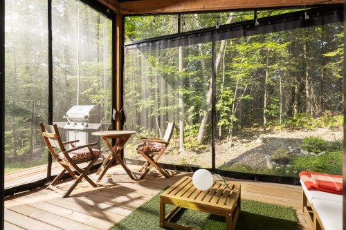 Solarium/Verrière - 711 Rue Des Cervidés, Sainte-Adèle, QC - Outdoor