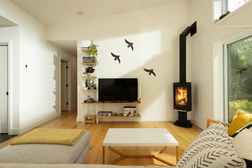 Salon - 711 Rue Des Cervidés, Sainte-Adèle, QC - Indoor Photo Showing Living Room