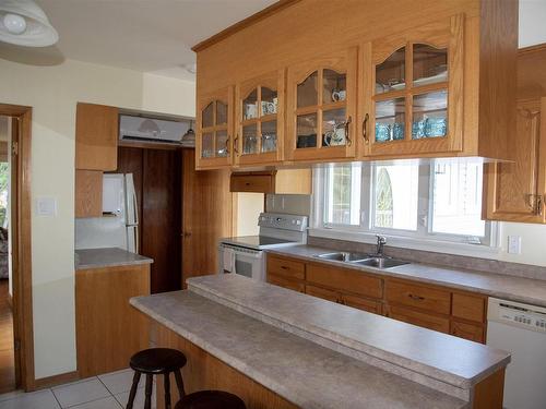 17 Maple Drive, Timberlea, NS - Indoor Photo Showing Kitchen With Double Sink