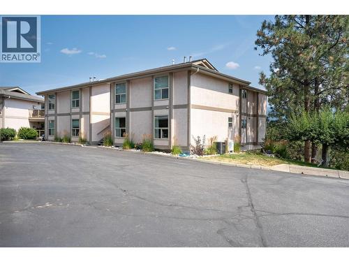 17456 Snow Avenue Unit# 302  Summerland, BC V0H 1Z1