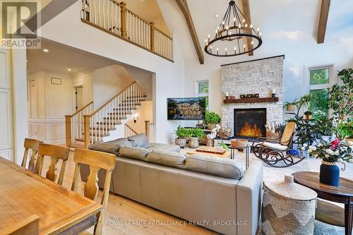 86 Macdonnell Street, Kingston (Central City East), ON - Indoor With Fireplace