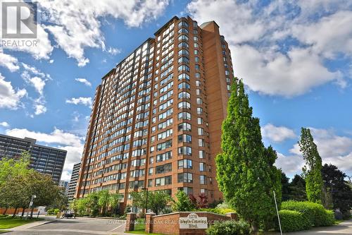 509 - 1270 MAPLE CROSSING BOULEVARD  Burlington, ON L7S 2J3