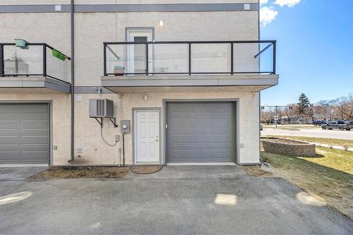210 Main Street, Selkirk, MB - Outdoor With Balcony With Exterior