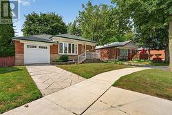 40 WORTHAM DRIVE Toronto (Woburn), ON M1G 1W4