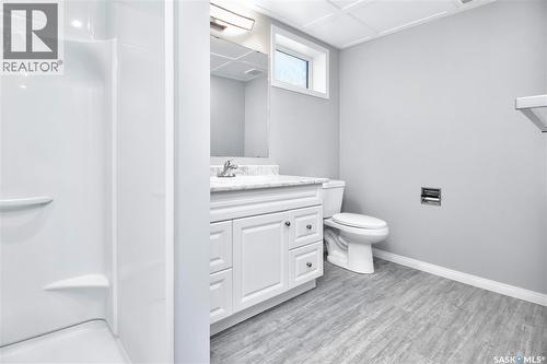 2885 4Th Avenue W, Prince Albert, SK - Indoor Photo Showing Bathroom
