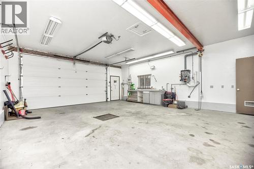 2885 4Th Avenue W, Prince Albert, SK - Indoor Photo Showing Garage