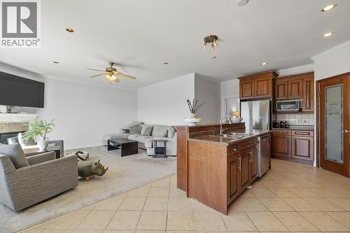 1285 Tanemura Crescent, Kelowna, BC - Indoor Photo Showing Kitchen With Double Sink