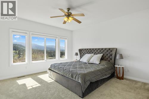 1285 Tanemura Crescent, Kelowna, BC - Indoor Photo Showing Bedroom