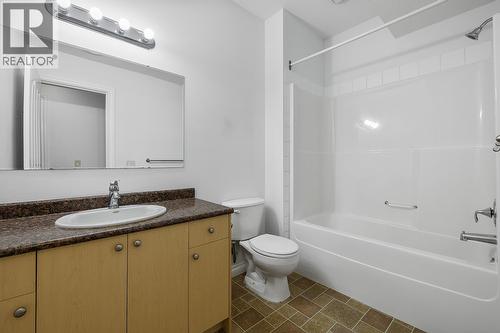 1285 Tanemura Crescent, Kelowna, BC - Indoor Photo Showing Bathroom