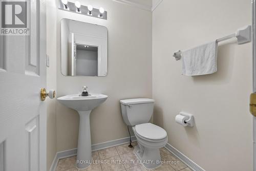 137 Hunterswood Crescent, Ottawa, ON - Indoor Photo Showing Bathroom
